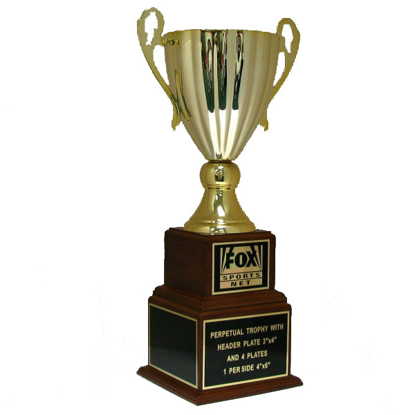 22-1/2 INCH PERPETUAL TROPHY GOLD CUP WITH 5 PLATES